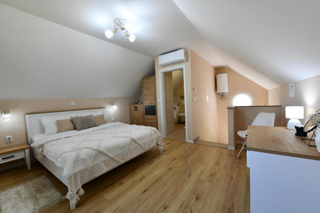 Apartments Green Linden غاكوفيتسا المظهر الخارجي الصورة