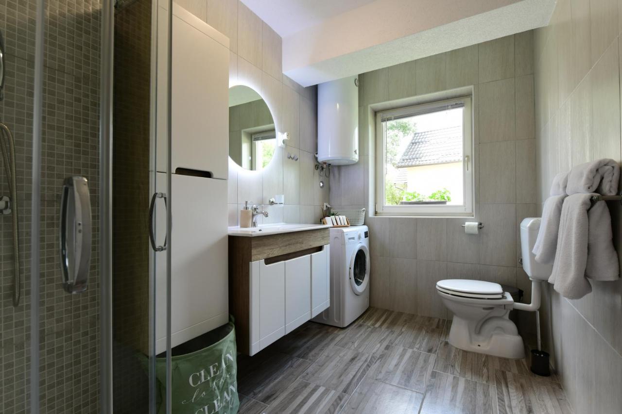 Apartments Green Linden غاكوفيتسا المظهر الخارجي الصورة