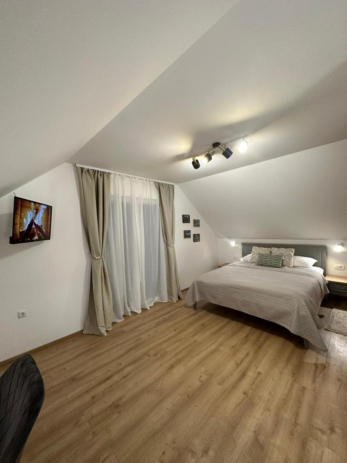 Apartments Green Linden غاكوفيتسا المظهر الخارجي الصورة