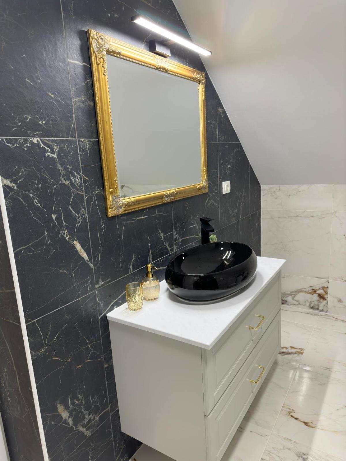 Apartments Green Linden غاكوفيتسا المظهر الخارجي الصورة